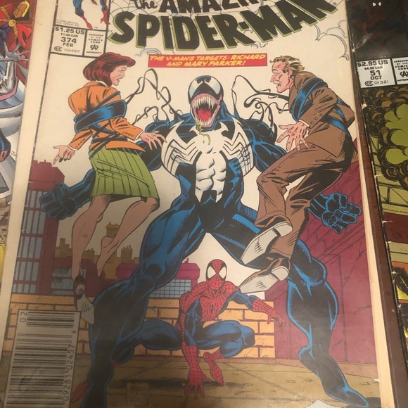 VINTAGE COMIC BOOKS AND COMIC CARDS NEW!! - Picture 3 of 8